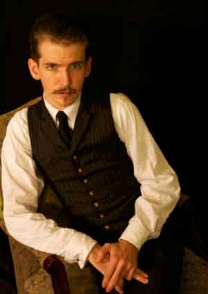 Kyle Duke Adamiec as Robert Louis Stevenson
