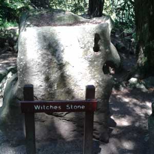 What Is The Blarney Stone And Where Can You Find It? 1
