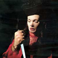 Martine Beswick in Dr Jekyll and Sister Hyde