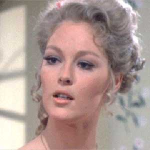 Jenny Hanley in Scars of Dracula