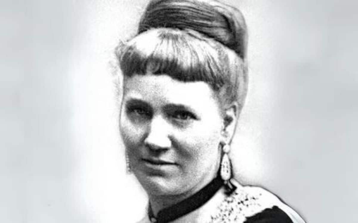 Florence Marryat: A Revolutionary in Victorian Vampire Literature