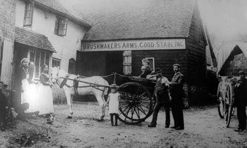 The Brushmakers Arms, Upham