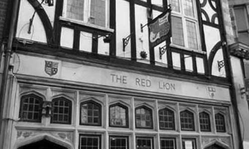 The Red Lion Pub, High Street, Southampton