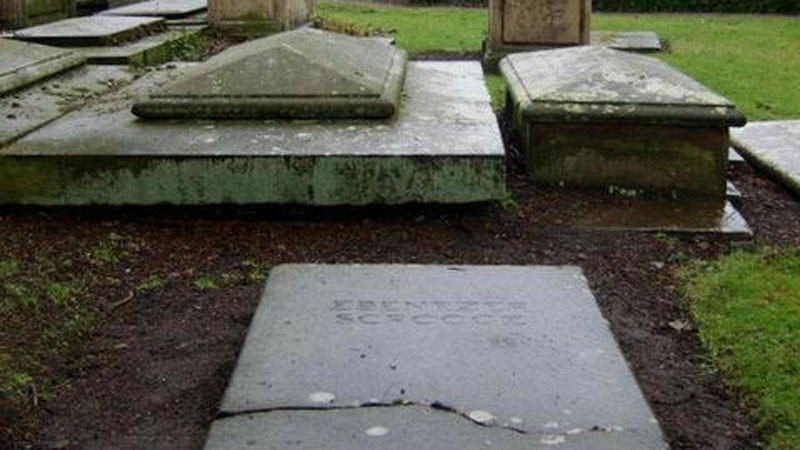 Scrooge Grave in Shrewsbury