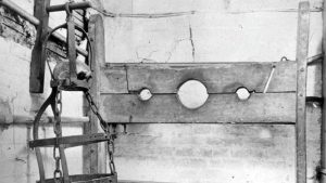 Horrific Torture Methods in Ireland Through The Ages 2