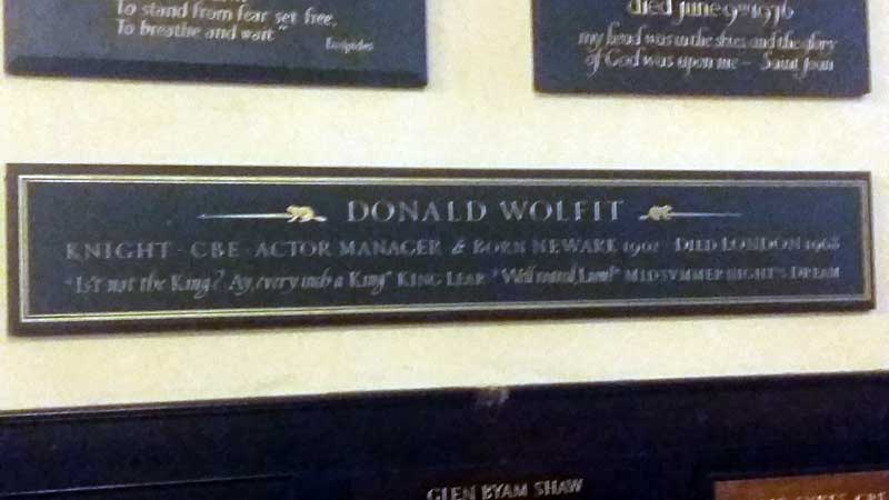 Donald Wolfit