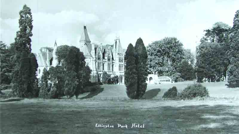 Ettington Park Hotel was used for the exterior shots of The Haunting 1963 - and it's really haunted!