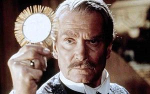 7 Famous Van Helsing Actors (Who Weren't Peter Cushing) 1