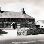 Bodmin Moor: 5 Haunted Places to Visit 3 Postcard showing Jamaica Inn in the 1950s