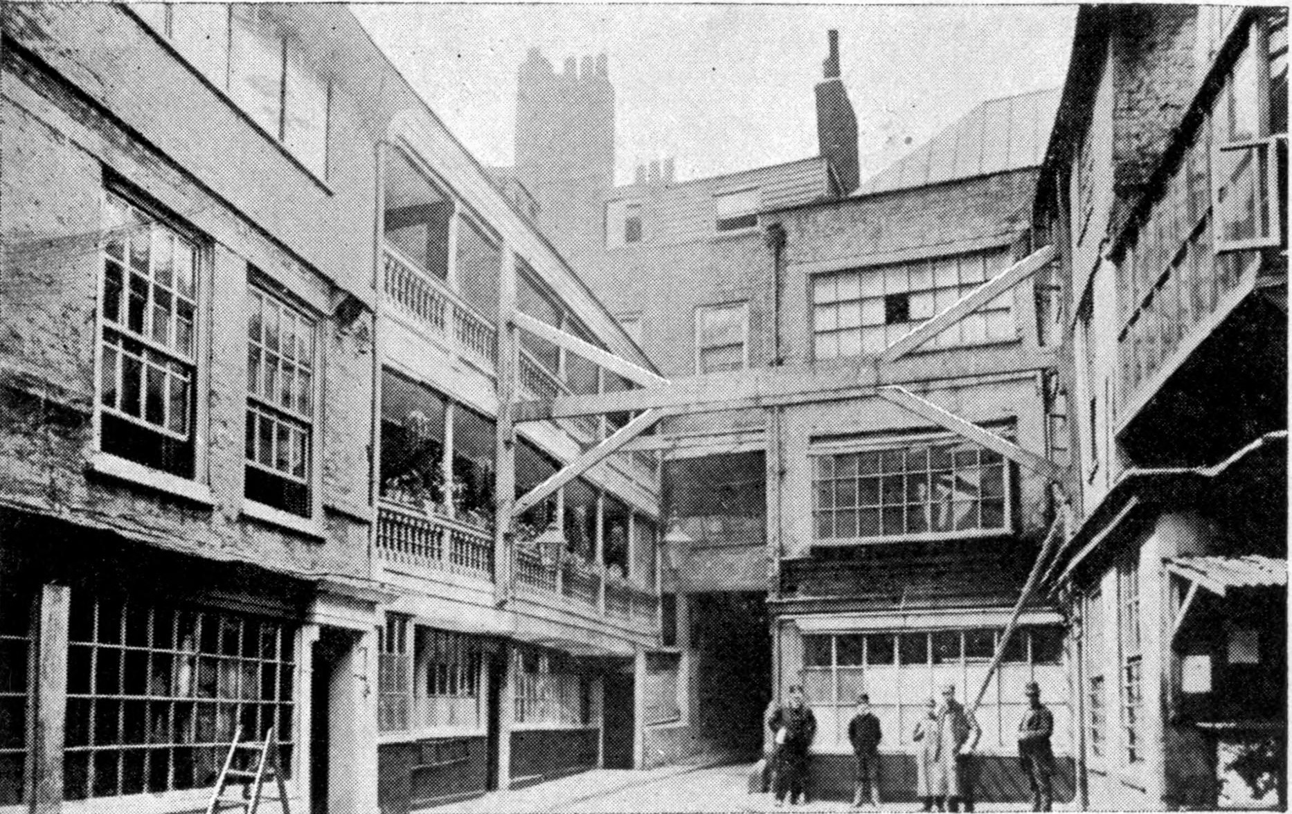 Visit The George Inn in Southwark - discover it's hauntings!