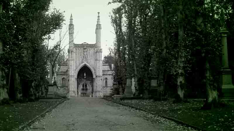 Nunhead Cemetery may not be as well known as other graveyards but it's just as memorable.