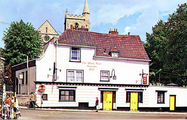 The White Hart in Bristol, like many other pubs around the UK, is haunted.