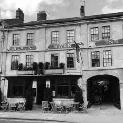 Black Swan Devizes