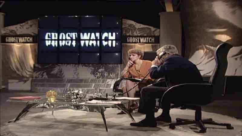 Ghostwatch's Michael Parkinson is joined by paranormal expert Dr Lin Pascoe (played by actress Gillian Bevan).