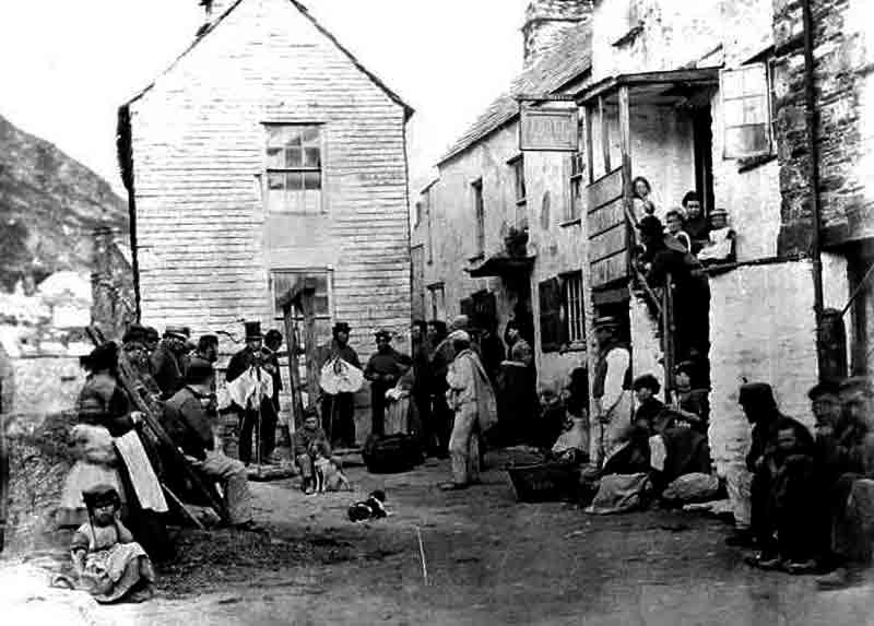 Old Photo of Three Pilchards Pub in Polperro.