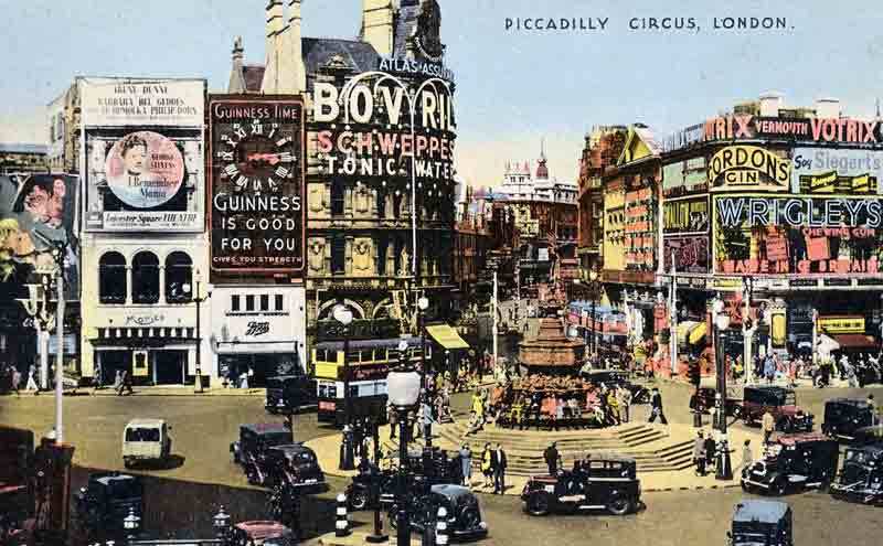 Piccadilly Circus and its Haunted Underground Station