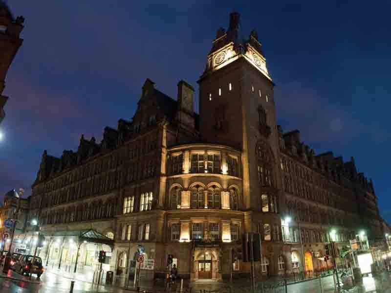 The Grand Central Hotel, Gordon Street, has loads of reported paranormal activity.