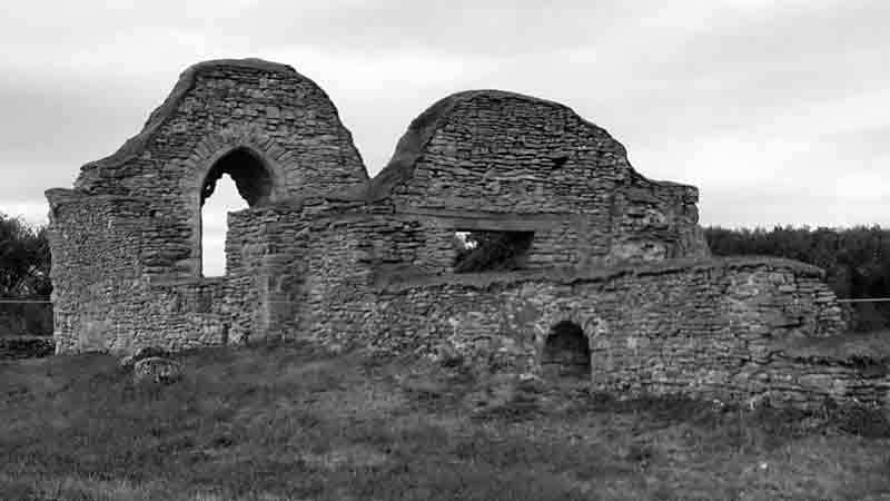 St Peters Ruin,s Stanton Low