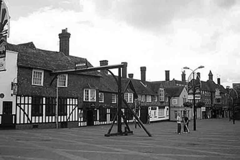 George Hotel Crawley: A True Account Of Ghosts And Murder 5 George Hotel, Crawley