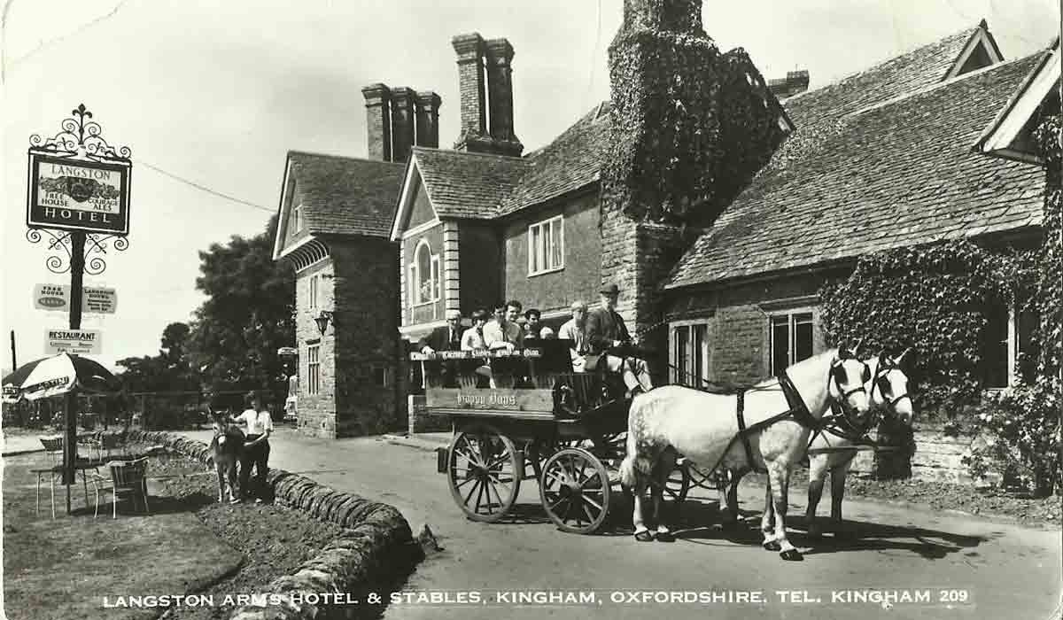 Oxfordshire’s 14 Top Ghosts and Hauntings