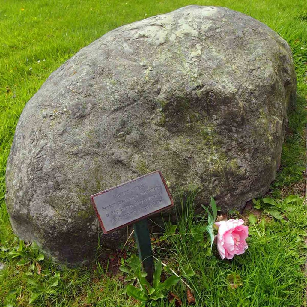 Witch of Woodplumpton grave