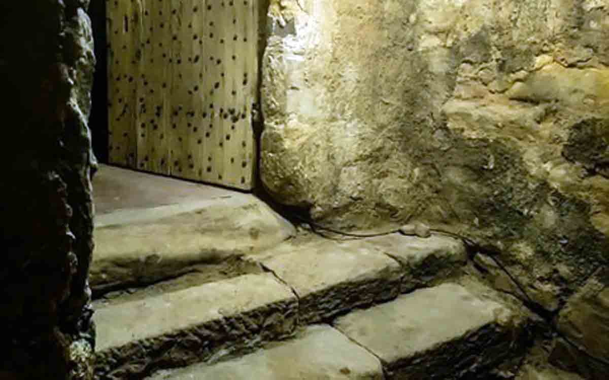 Dreel Halls, St Adrian Of May And The Accused Witches