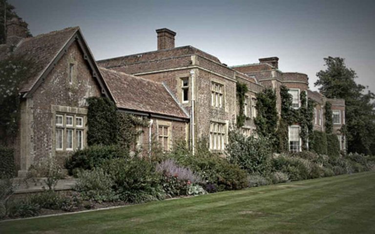 hinton ampner ghost story