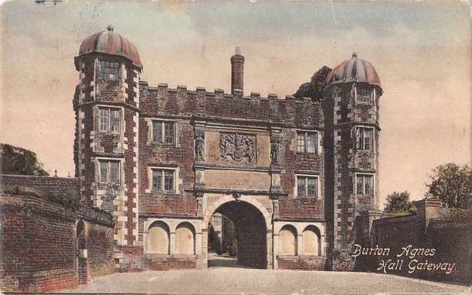 the ghost of burton agnes hall