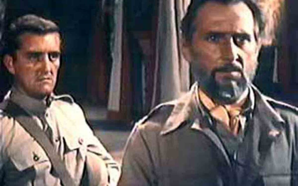 Bernard Cribbins and Peter Cushing in She 1965.