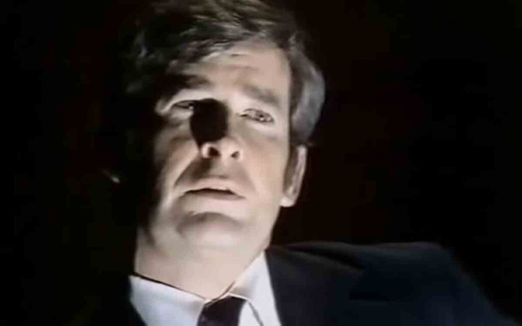 Dave Allen tells a ghost story