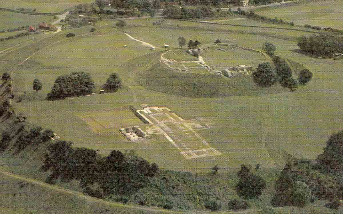 Old Sarum, The Rise And Fall Of An Ancient Settlement