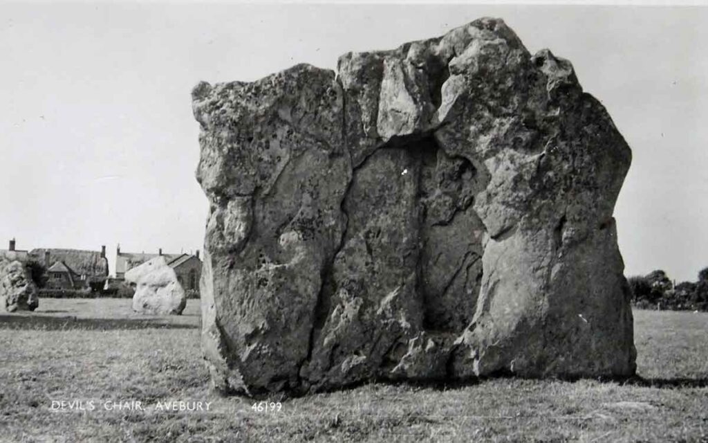 The Devil's Chair, Avebury