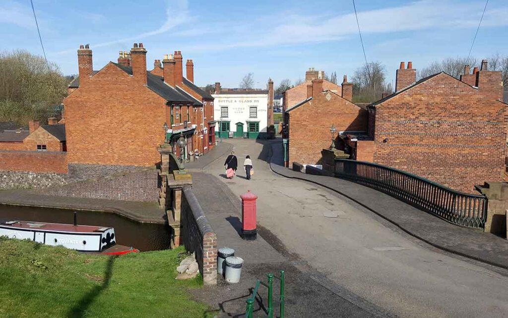 The street over canal in Black Country Living Museum