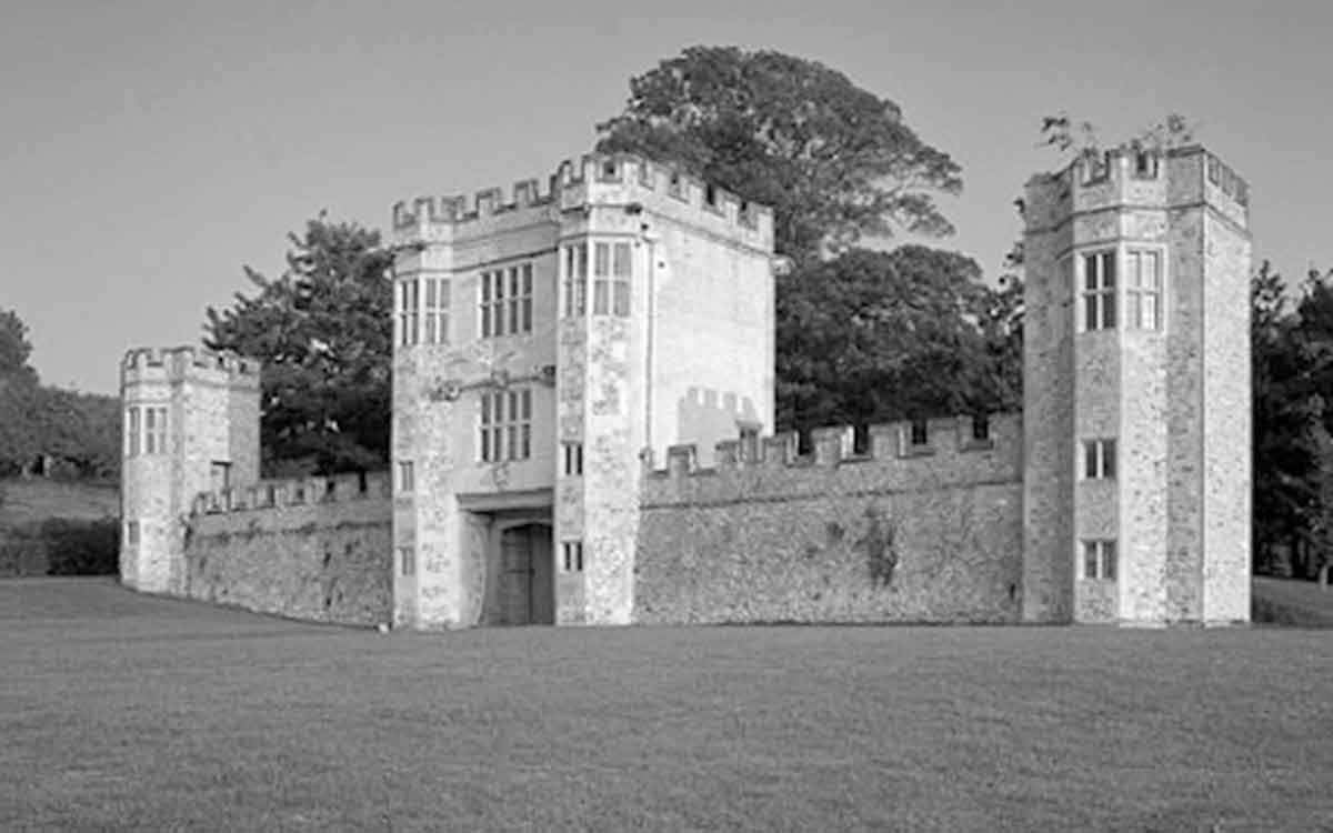 The Grey Lady of Shute Barton Manor