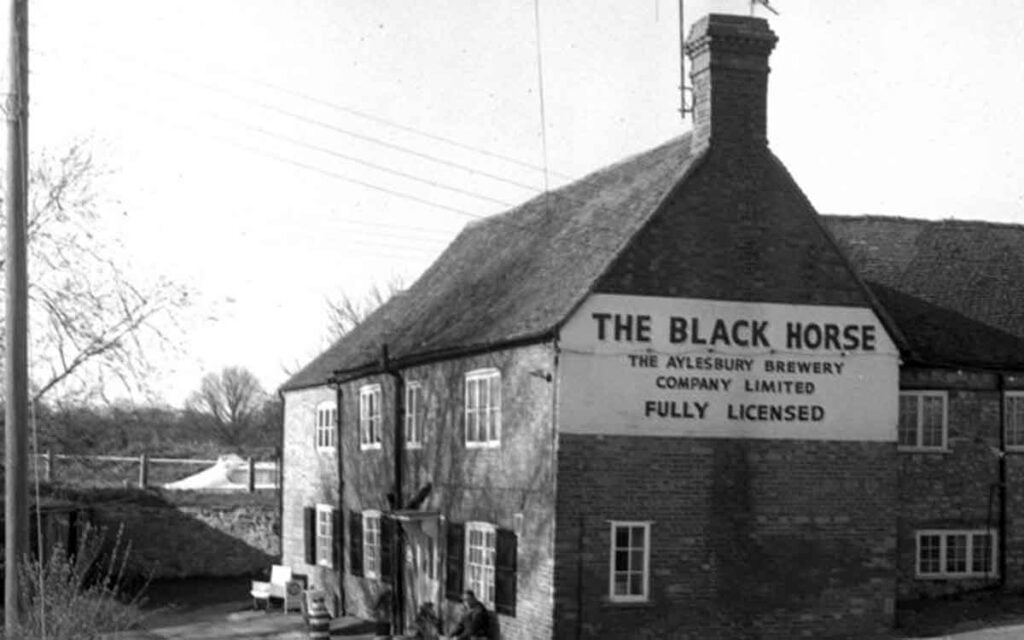 The Black Horse, Great Linford
