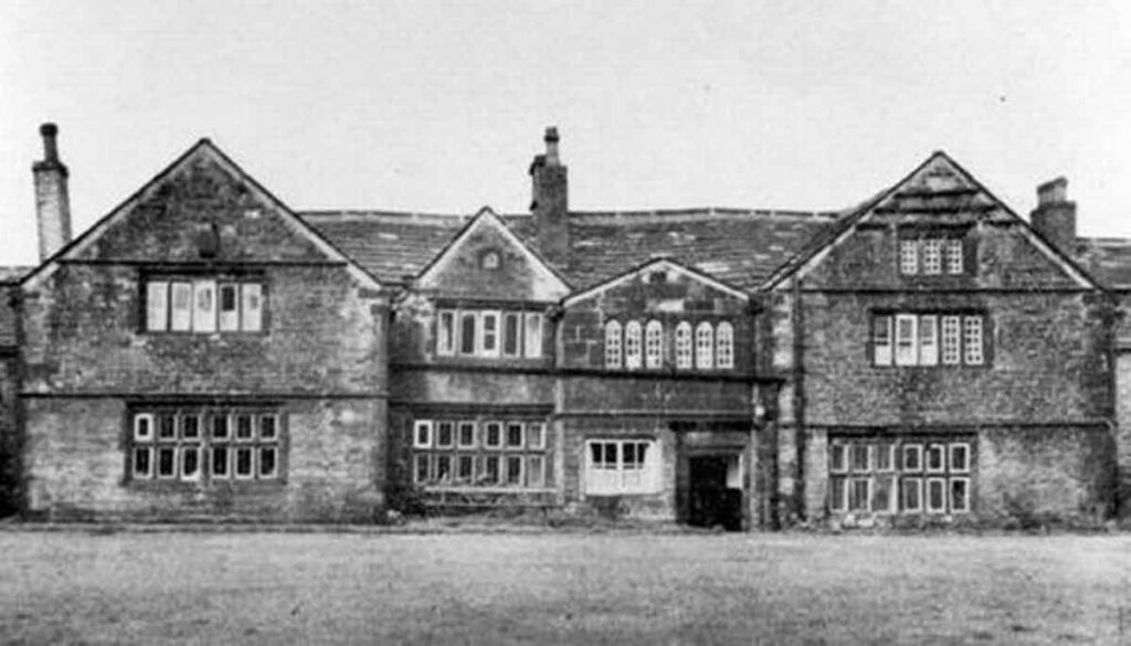 The Fleece Inn in days gone by