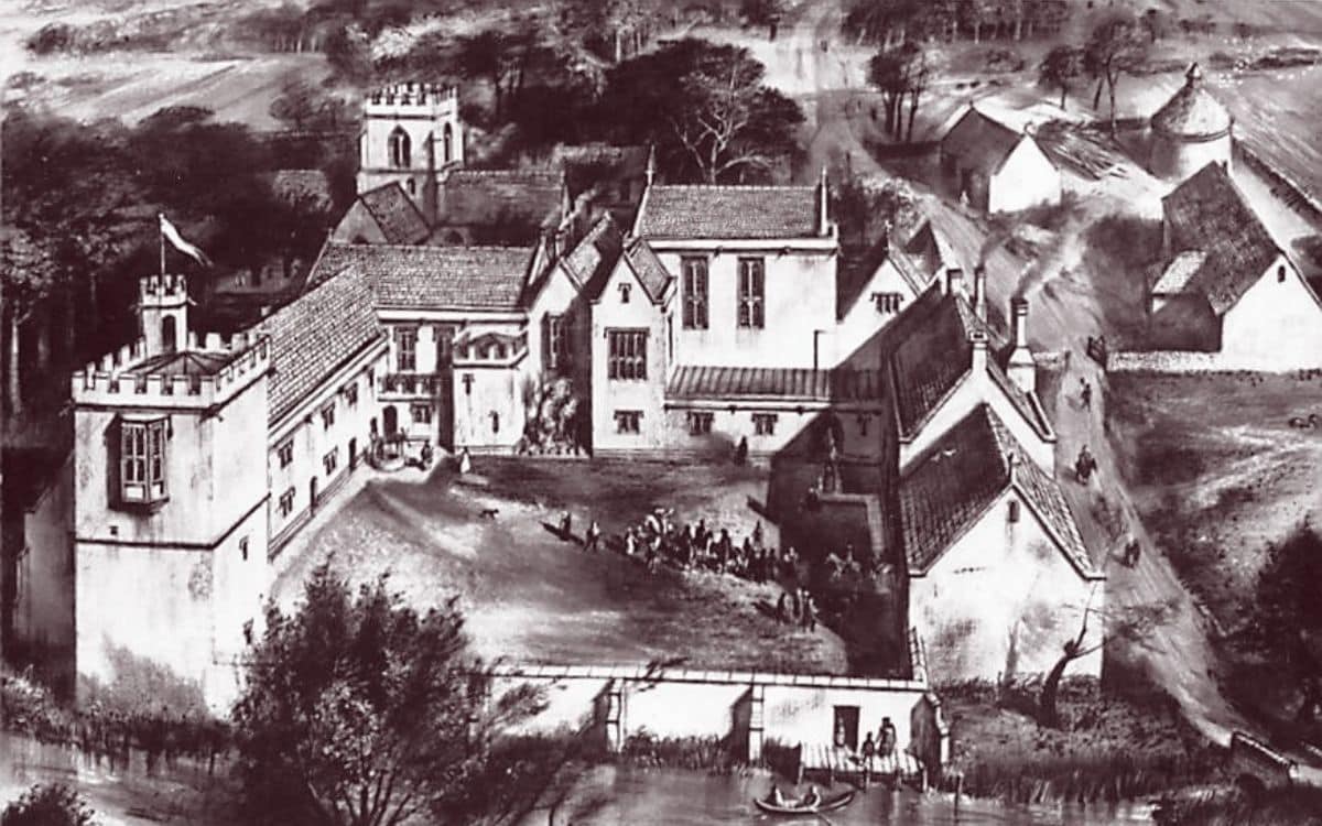 The Haunted Ruins of Minster Lovell