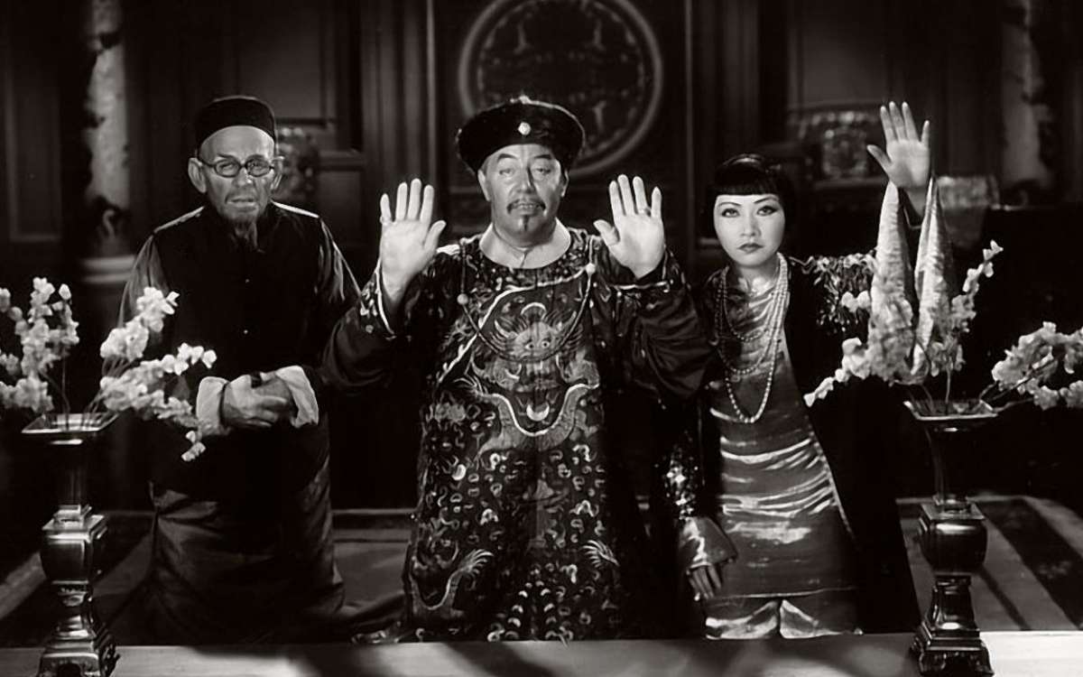 Daughter of the Dragon 1931 REVIEW