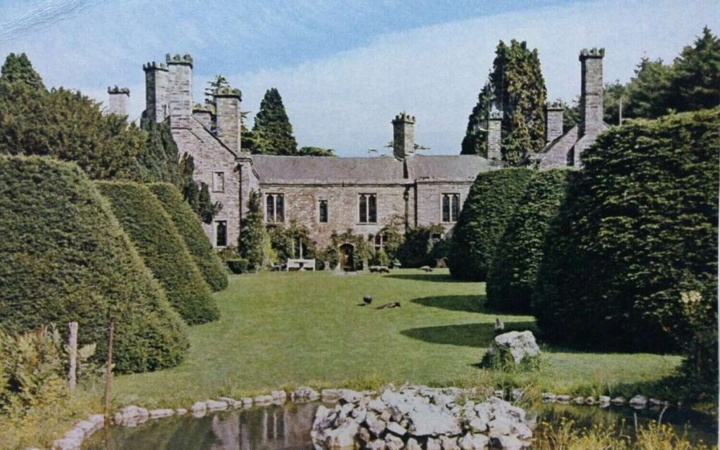 Gwydir Castle