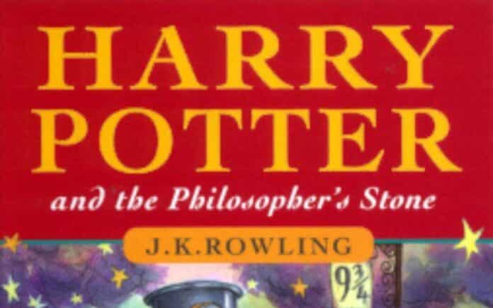 A Guide To Harry Potter And The Philosopher's Stone BOOK REVIEW