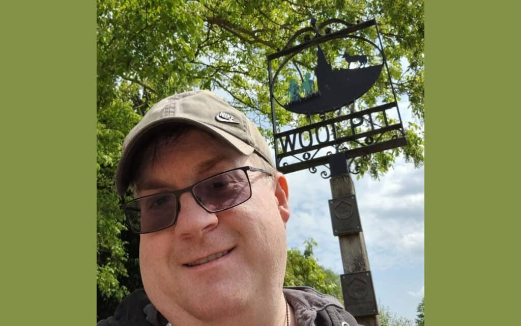 Spooky Isles' David Saunderson visits Woolpit in June 2022