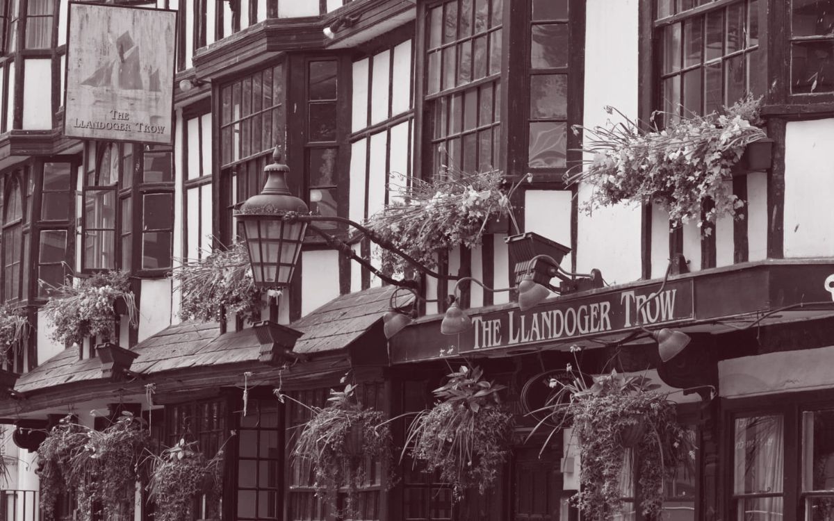 5 Haunted Bristol Pubs to Visit for Halloween