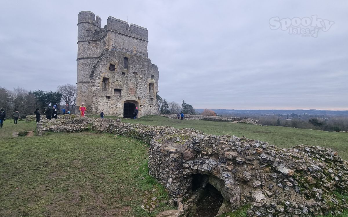 Donnington Castle’s Spooky Echoes of the Past