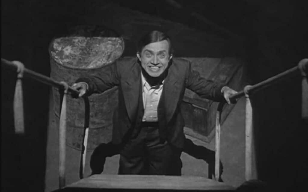 Renfield played by Dwight Frye in Dracula 1931.