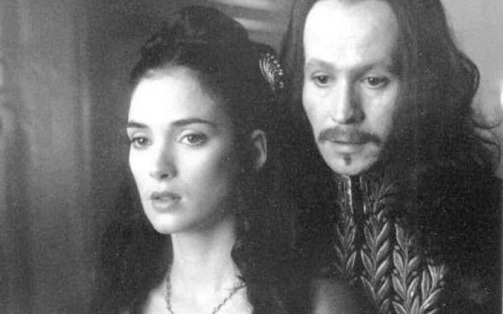 Winona Ryder as Mina Harker with Gary Oldman as Dracula in Bram Stoker's Dracula 1992.