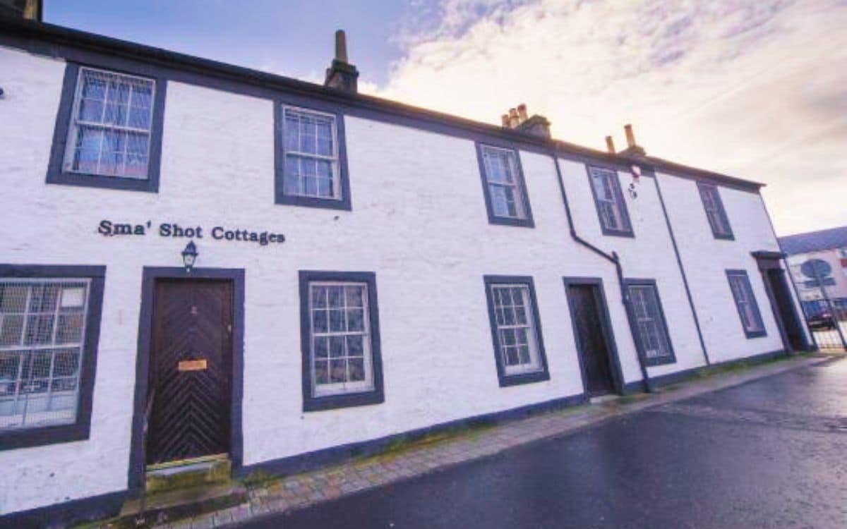 Sma’ Shot Cottages Surprise Haunting in Paisley