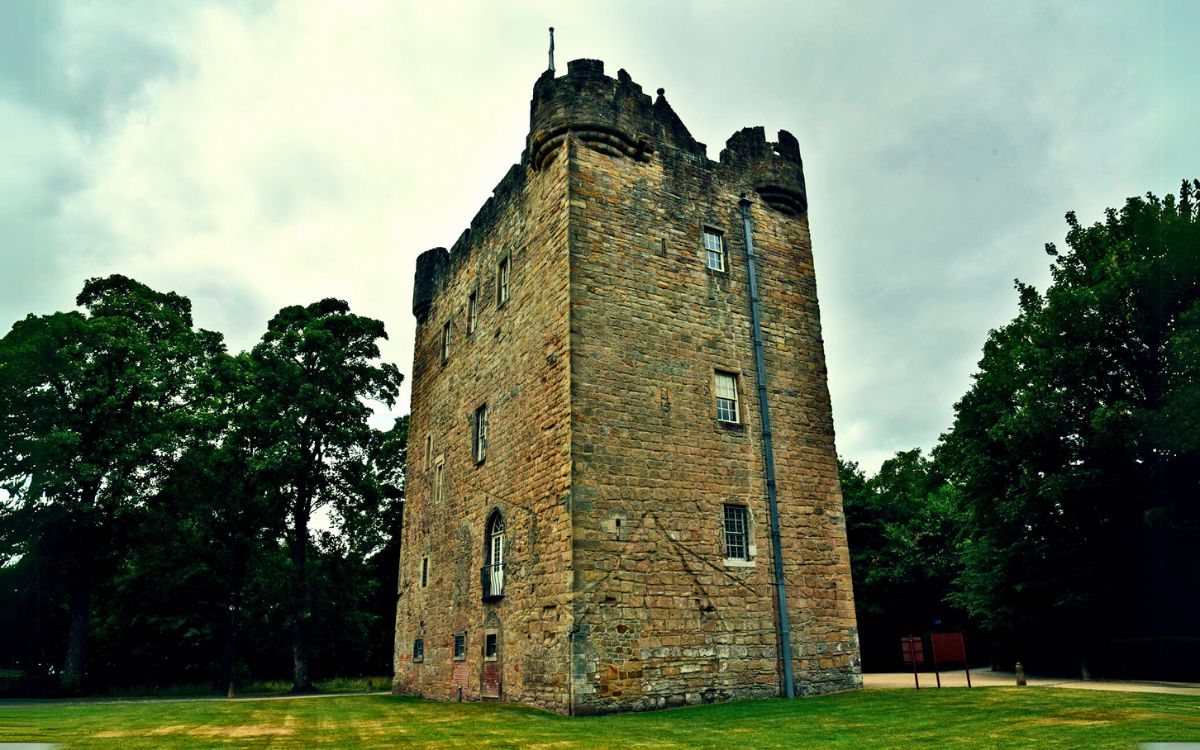Curse of Alloa Tower: The Erskine Family’s Lament