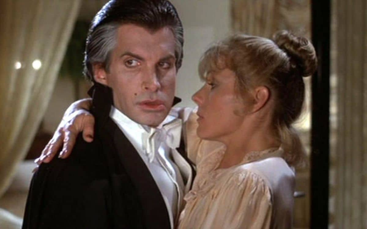 Love At First Bite 1979 REVIEW