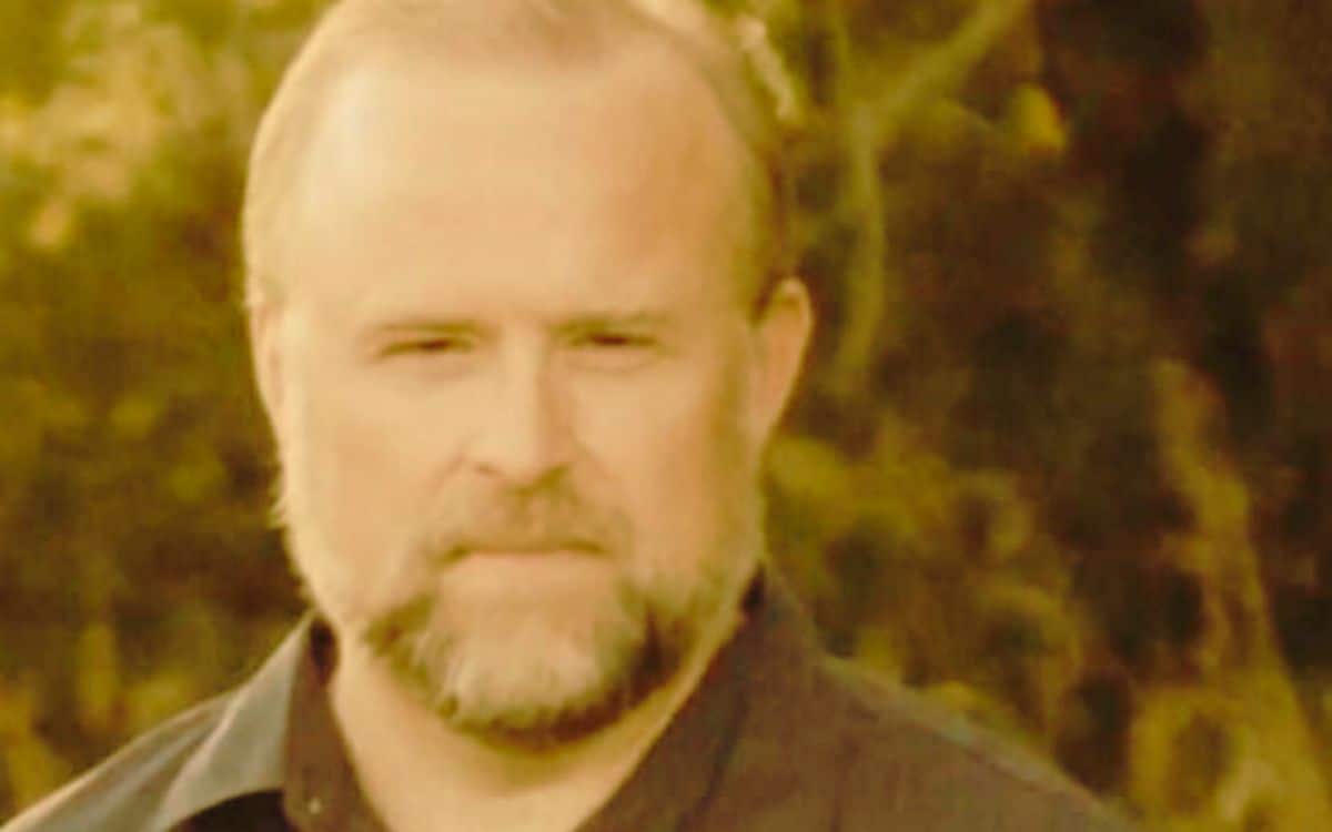 You Don’t Need Two Legs to Chase Ghosts, says Rick Hale