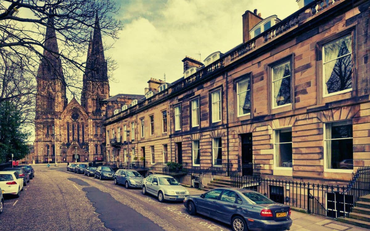 Haunting of Lansdowne Crescent: A Edinburgh Ghost Story